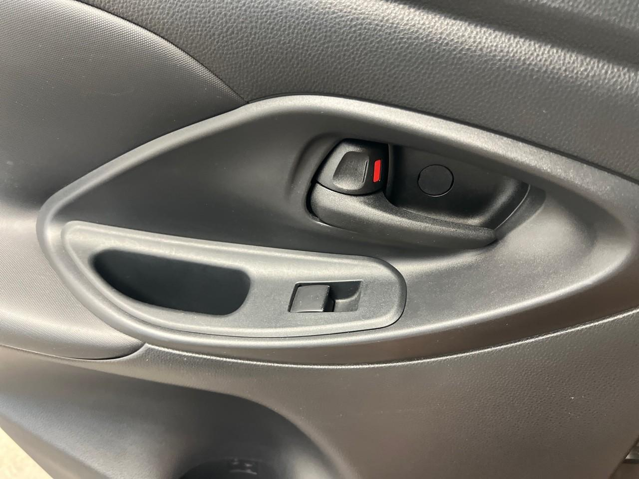 Toyota Yaris cross hybride 116h 2wd design — photo 15