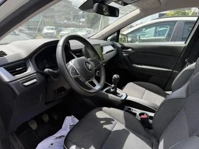 Renault Captur tce 90 techno — photo 19