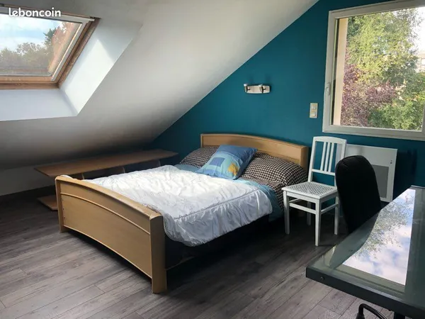 Chambre à louer avec SDB et WC privatifs 500 TCC