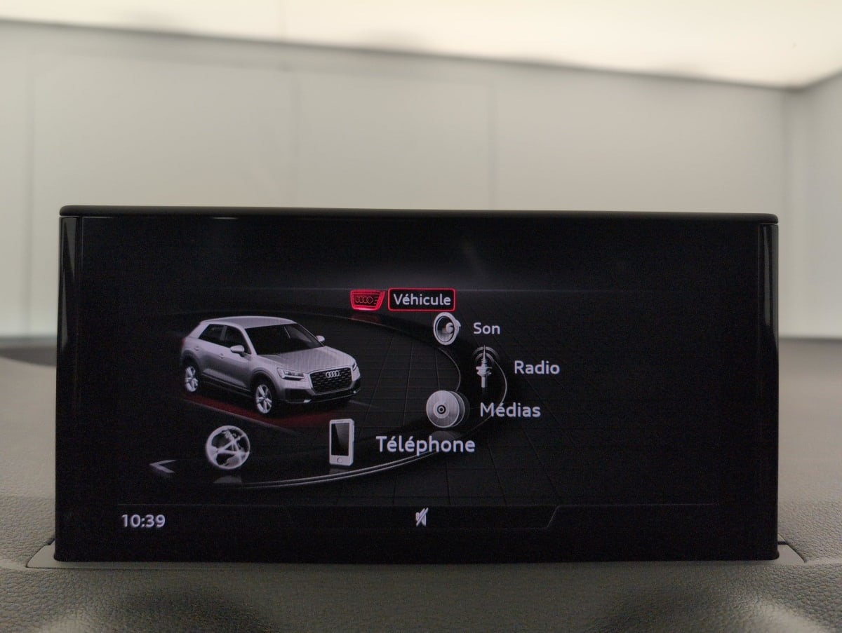Audi Q2 — photo 19
