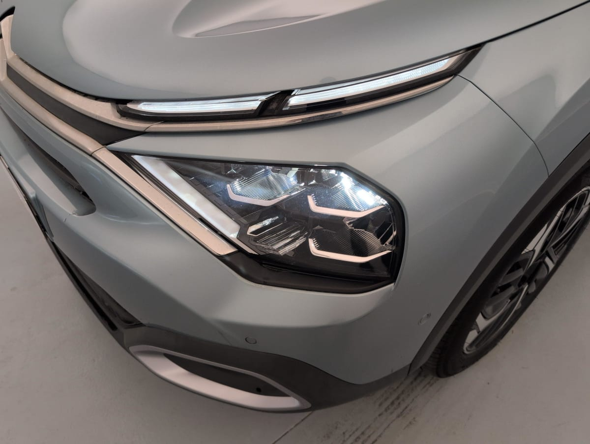 Citroën C4 — photo 22