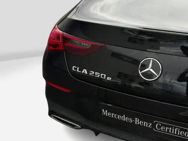 Mercedes Cla 250 e hybrid eq coupé amg — photo 11