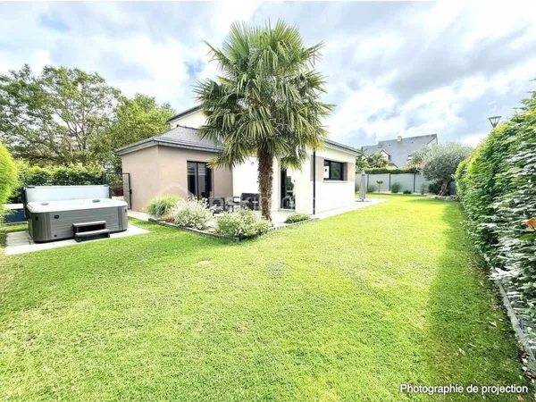 Maison 5 pièces 140 m²