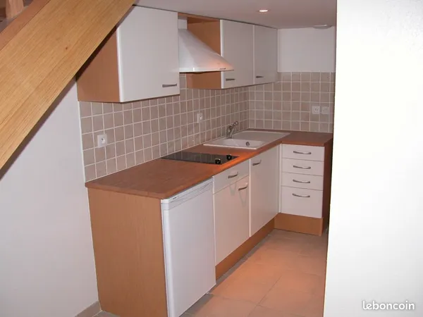 Location T2 duplex