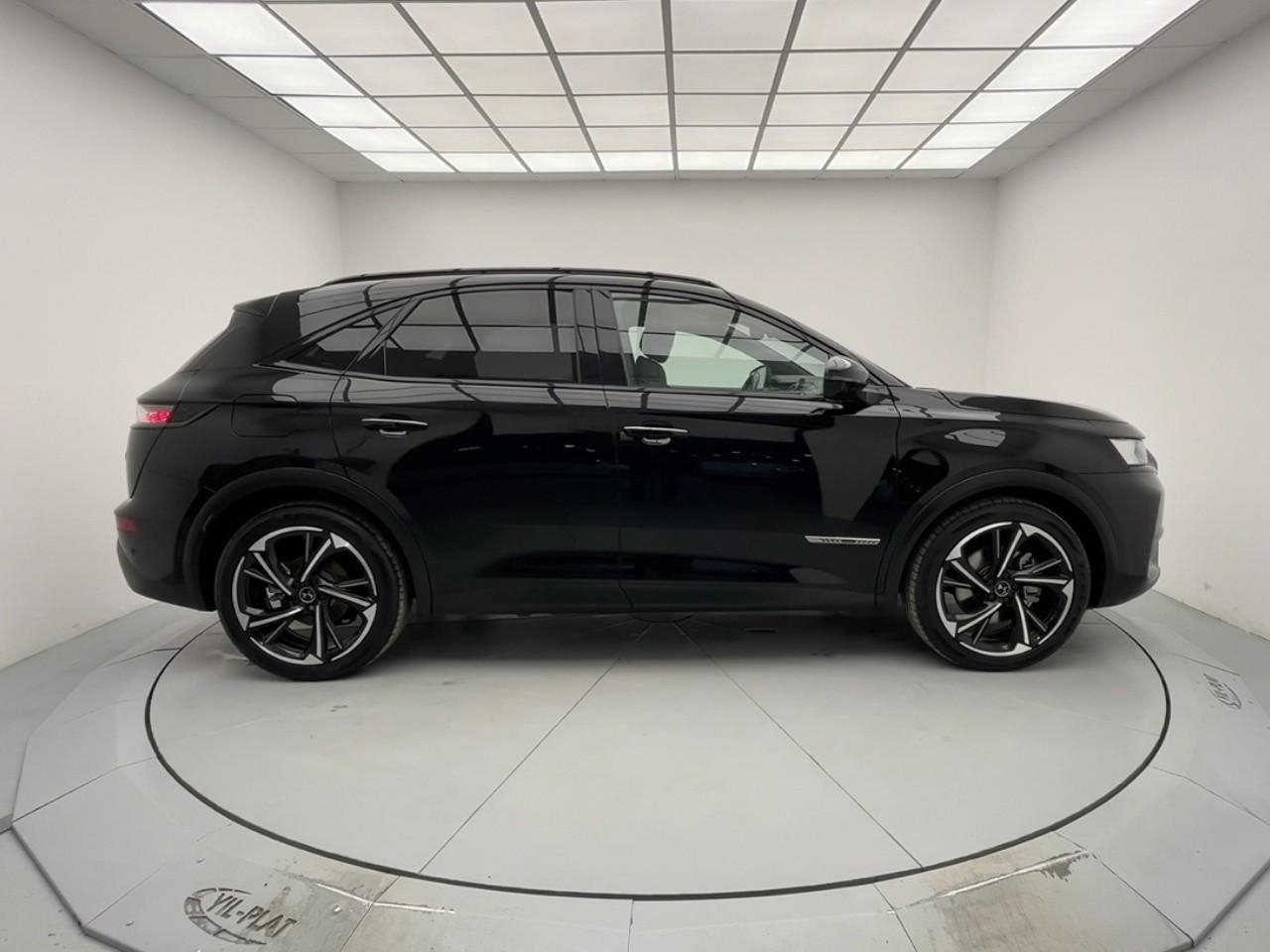 Ds Ds 7 crossback crossback hybride e-tense 300 eat8 4x4 louvre — photo 6