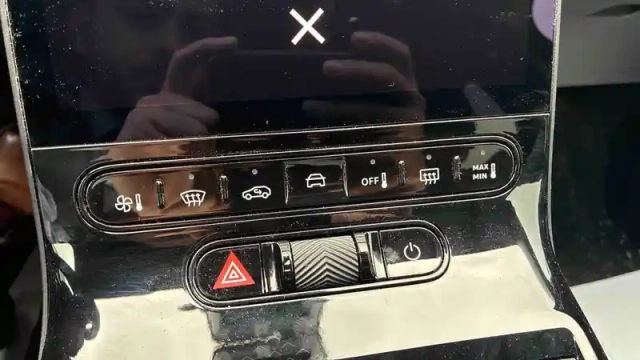 Citroën C5 Aircross e- 210 ch autonomie confort — photo 19