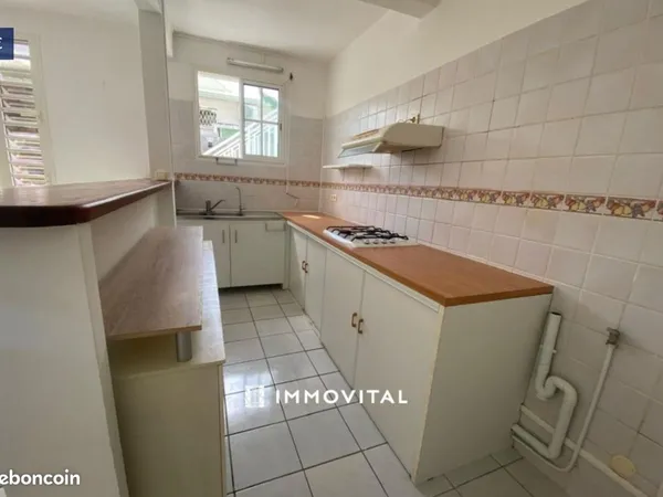 Loue appartement F4 950