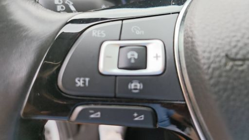 Volkswagen T-Roc 1.0 TSI 115 - Lounge – 2019 – 87254 km – Essence – Boîte Manuelle — photo 5