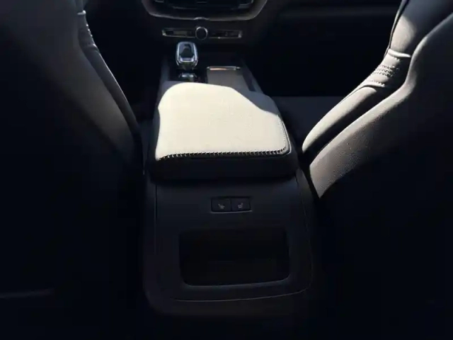 Volvo Xc60 t6 awd hybride rechargeable 253 ch+145 ch geartronic 8 — photo 31
