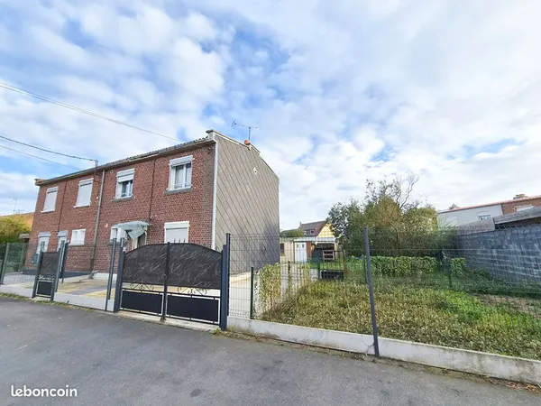 Maison 6 pièces 85 m²