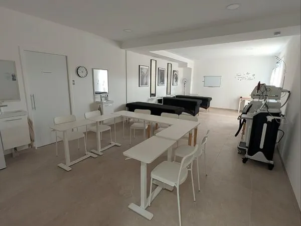 Location salle de formation 45 m² - Marseille La Valentine - Dès 200 /jour