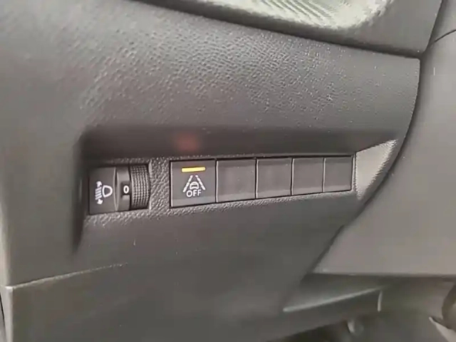 Peugeot 208 puretech 100 s&amp;s bvm6 — photo 49