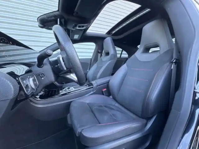 Mercedes Cla 250 e hybrid eq coupé amg — photo 18