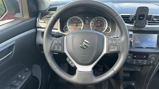 Suzuki Swift 1.2 VVT 94 4X4 - Pack – 2017 – 48560 km – Essence – Boîte Manuelle — photo 35