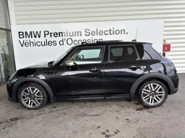 Mini Cooper 5 portes c 156ch classic dkg7 — photo 2
