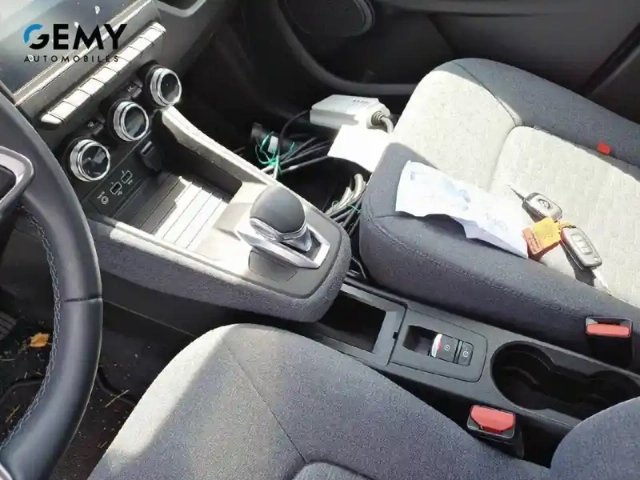 Renault Zoé zoe r110 - my22 — photo 12