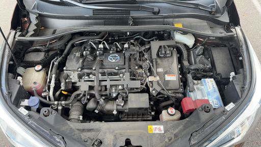 Toyota C-HR 1.8 VVT-i 122 Hybrid 2WD CVT 99 - Distinctive – 2018 – 100514 km – Hybride essence – Boîte Automatique — photo 35
