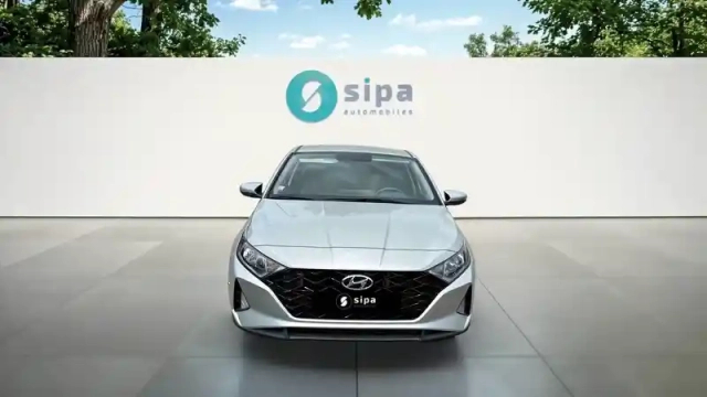 Hyundai I20 1.0 t-gdi 100 dct-7 hybrid 48v — photo 8