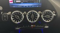 Mercedes Gla 200 d 150ch Business Line 8G-DCT — photo 26
