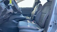 Renault Captur 1.6 E-Tech hybride rechargeable 160ch Initiale Paris -21 — photo 9