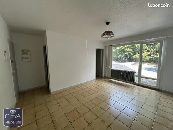 Studio 1 pièce 23 m²