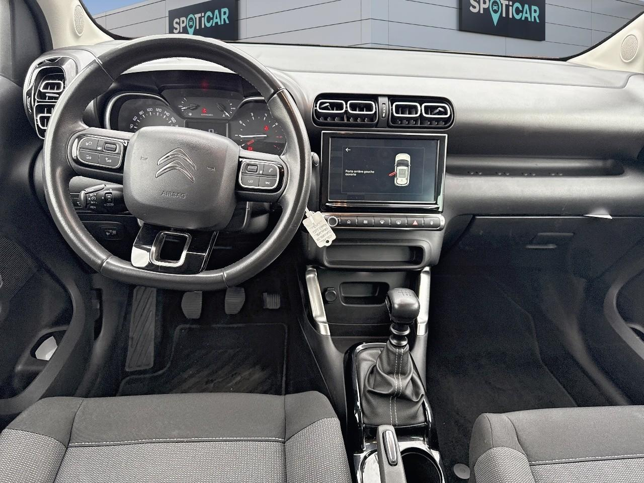 Citroën C3 Aircross puretech 110ch s&s shine — photo 8