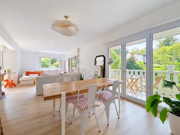 EXCLUSIVITÉ NESTENN - MAISON FAMILIALE DE 148 M² AVEC 5 CHAMBRES ET TERRAIN DE 1 100 M² Vous re