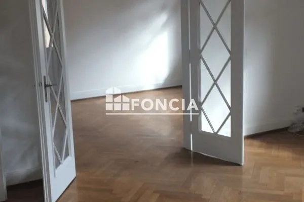 Appartement 2 pièces 98 m²