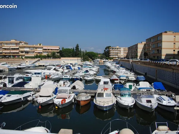 Loue place de port pour bateau 2.50X6.50