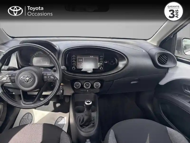 Toyota Aygo X 1.0 vvt-i 72ch dynamic — photo 8