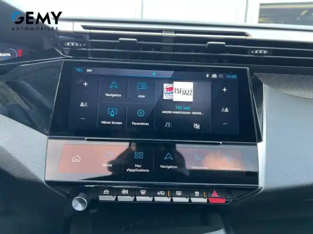 Peugeot 308 plug-in hybrid 195 ch e-dcs7 — photo 12