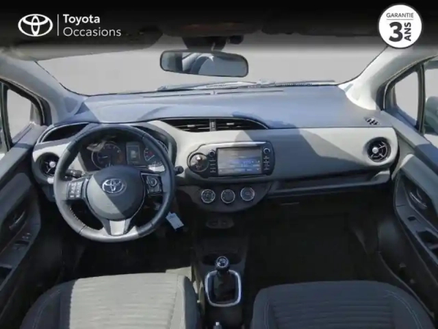 Toyota Yaris 70 vvt-i ultimate 5p — photo 8