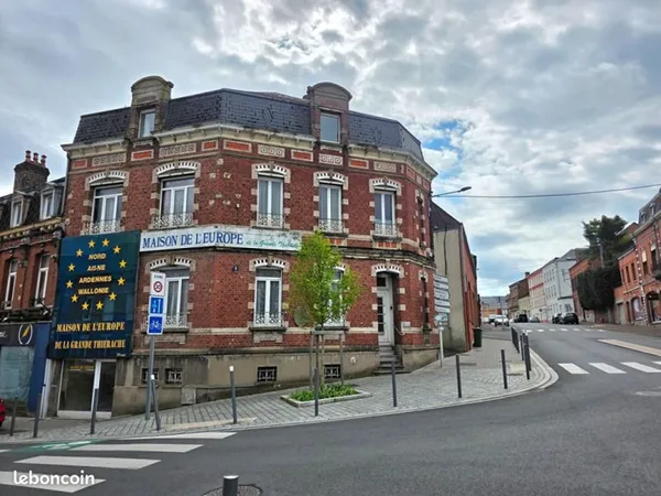 Immeuble 256 m²