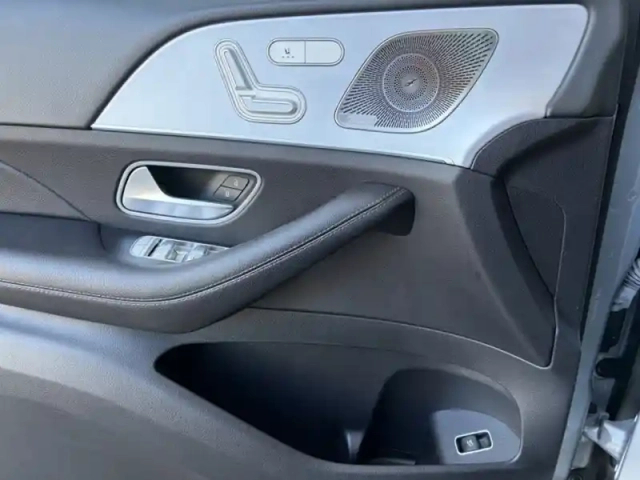 Mercedes Gle 350 de 4matic amg line — photo 38