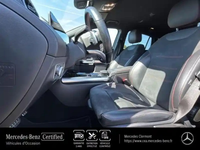 Mercedes Gla 200 d 150ch amg line 8g-dct — photo 13