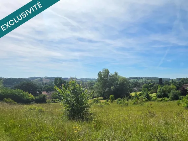 Terrain viabilisé de 2600m²
