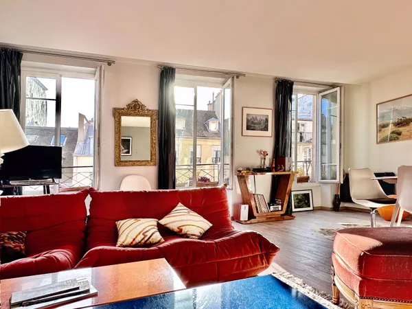 Vends appartement traversant type loft