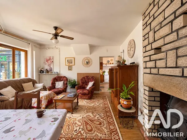 Maison 10 pièces 183 m²