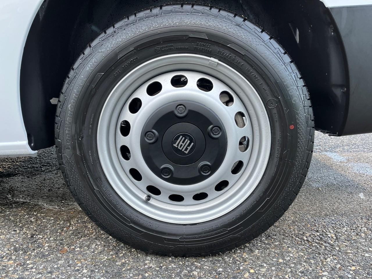 Fiat Scudo xl 2.0 bluehdi 145ch — photo 11
