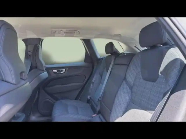 Volvo Xc60 t6 hybride rechargeable 253 + 145ch start geartronic 8 awd — photo 7