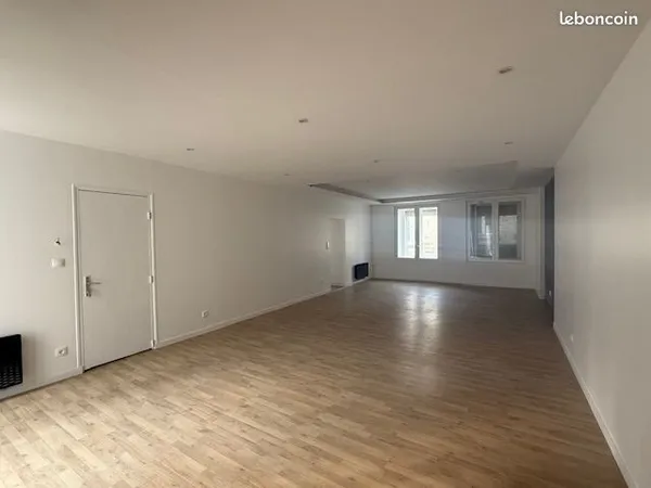 EXCLUSIVITÉ - Appartement F6 de 183 m² - Terrasse - Centre ville - Possibilité 2 lots