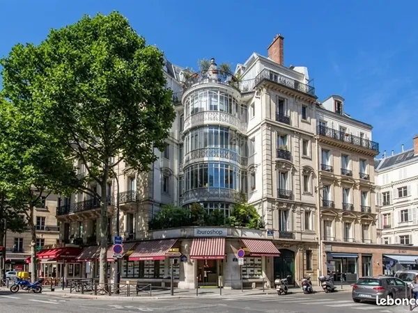 Boutique 222 m² PARIS