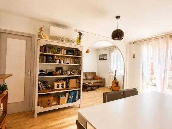 Appartement 5 pièces 74 m²