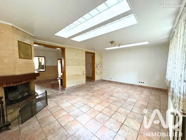 Maison familiale 5 pièces 136 m²