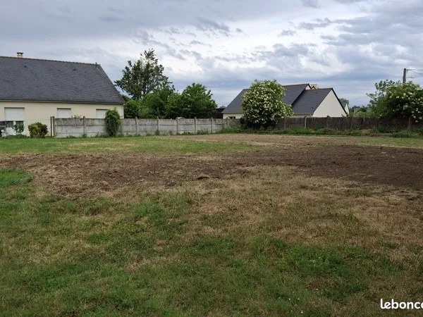 Terrain constructible viabilise de 583 m2