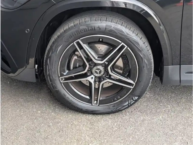 Mercedes Gla 250 e — photo 9