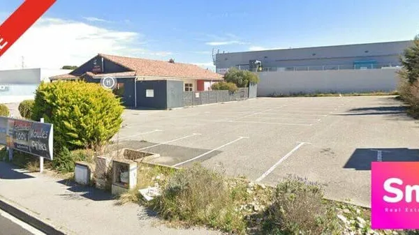 Local commercial 480 m²