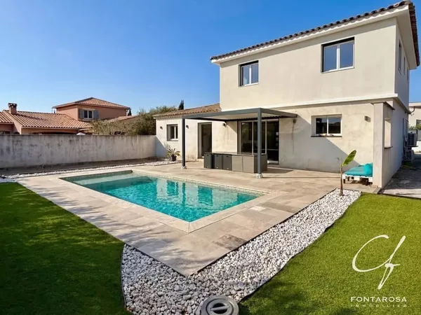 Villa Contemporaine - 153 m² - Piscine - Puget-Sur-Argens