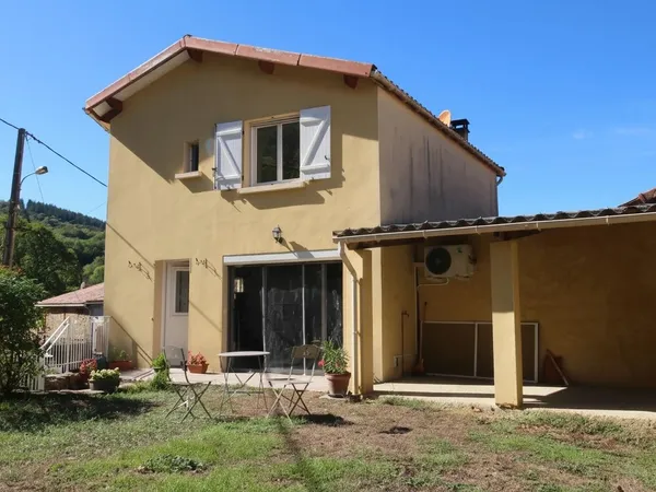 Maison 4 pièces de 91 m² avec jardin à Villefort