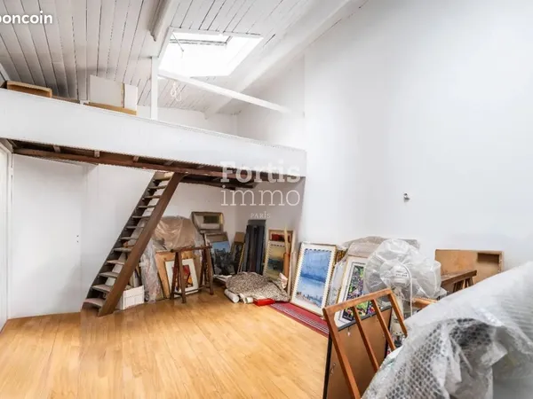 Atelier 74 m² Paris 18ème